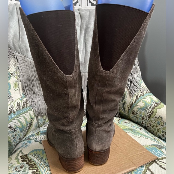 Lucky Brand Suede Boots - Picture 2 of 3